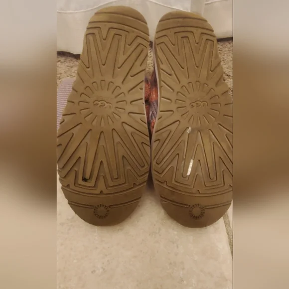 Ugg Sweater Boots pink and purple - Picture 4 of 5